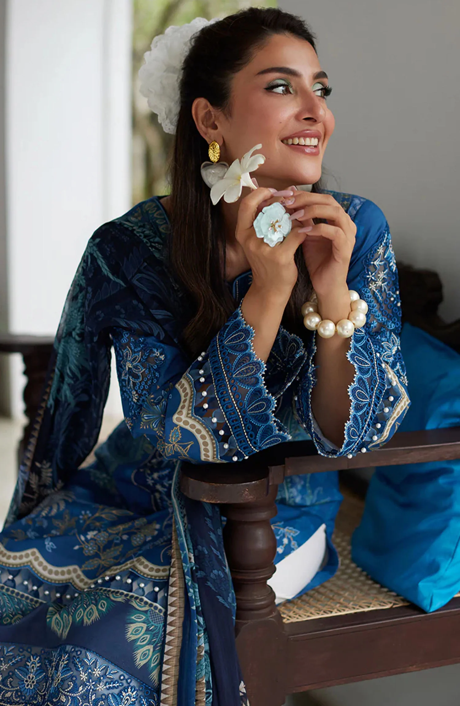 Thumb 4